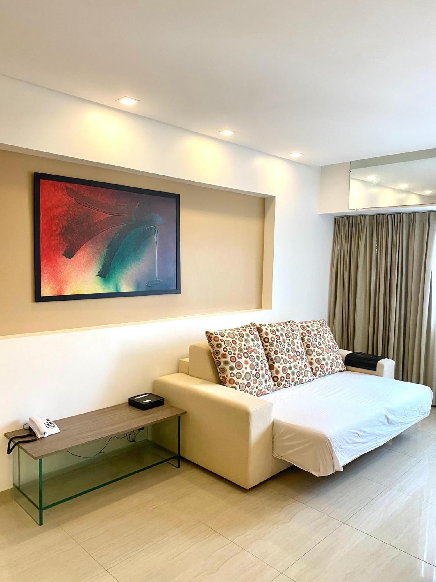 Lm Hotel *
