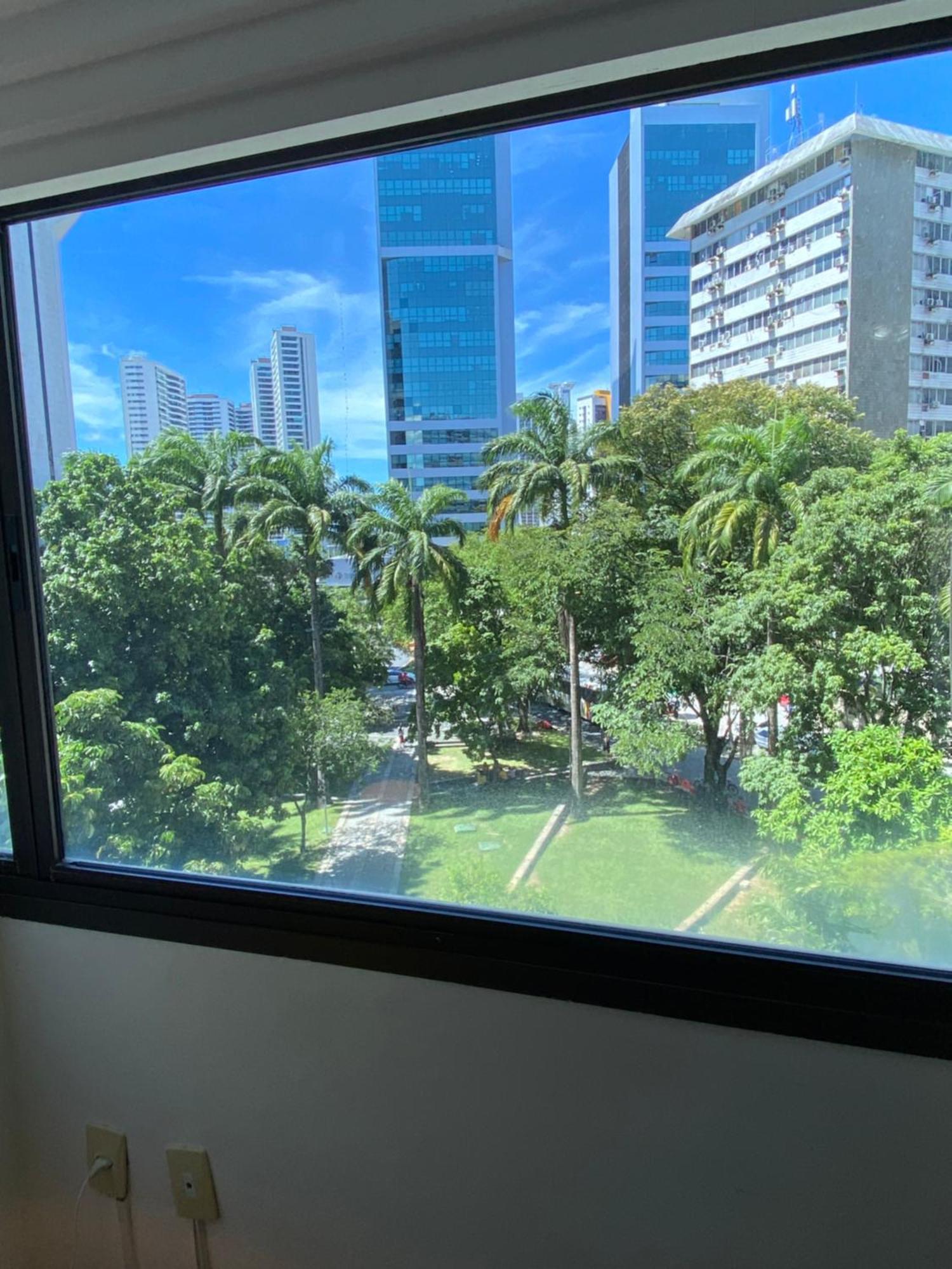 Lm * Recife